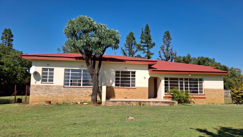 To Let 4 Bedroom Property for Rent in Bothaville Free State